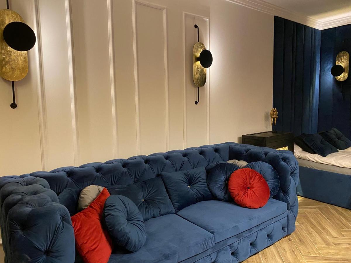 Family Sauna Teznia Apartments: Lakeside Retreat With Private Wellness